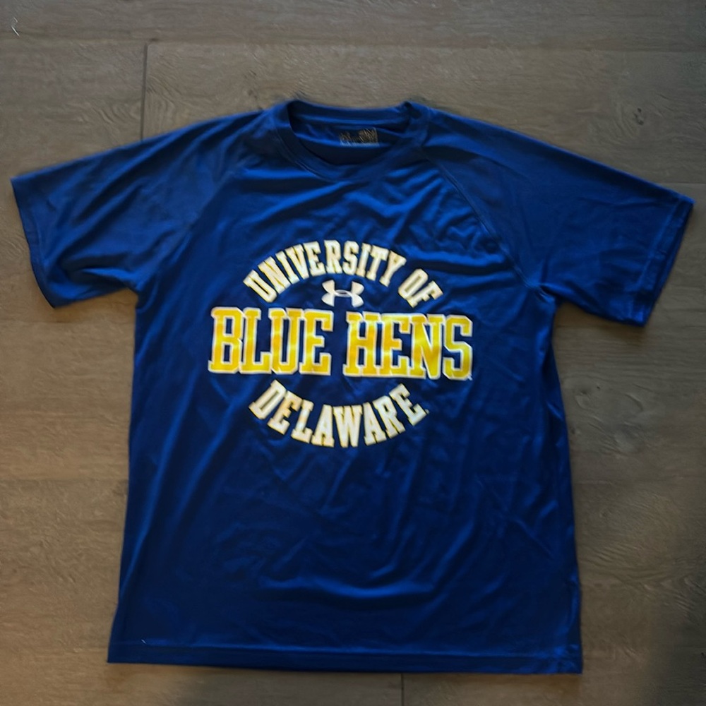 Under Armour Delaware Athletic T-Shirt Small